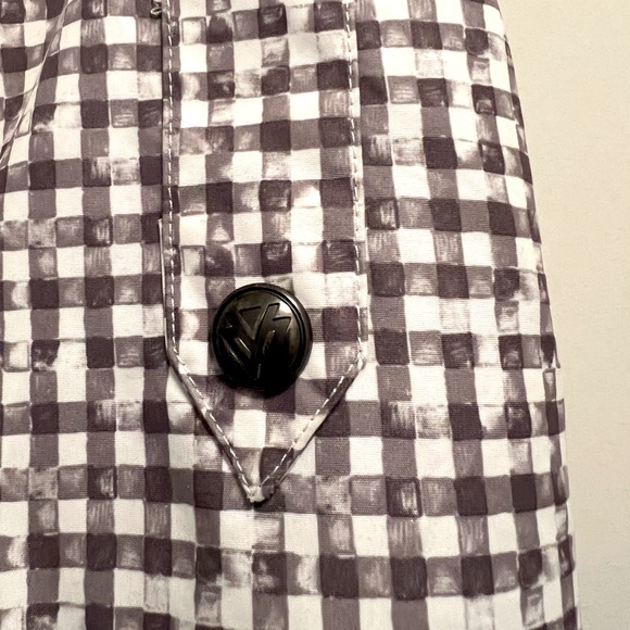 Burton-The White Collection women’s Ski/Snowboard jacket, Size M - Picture 4 of 8